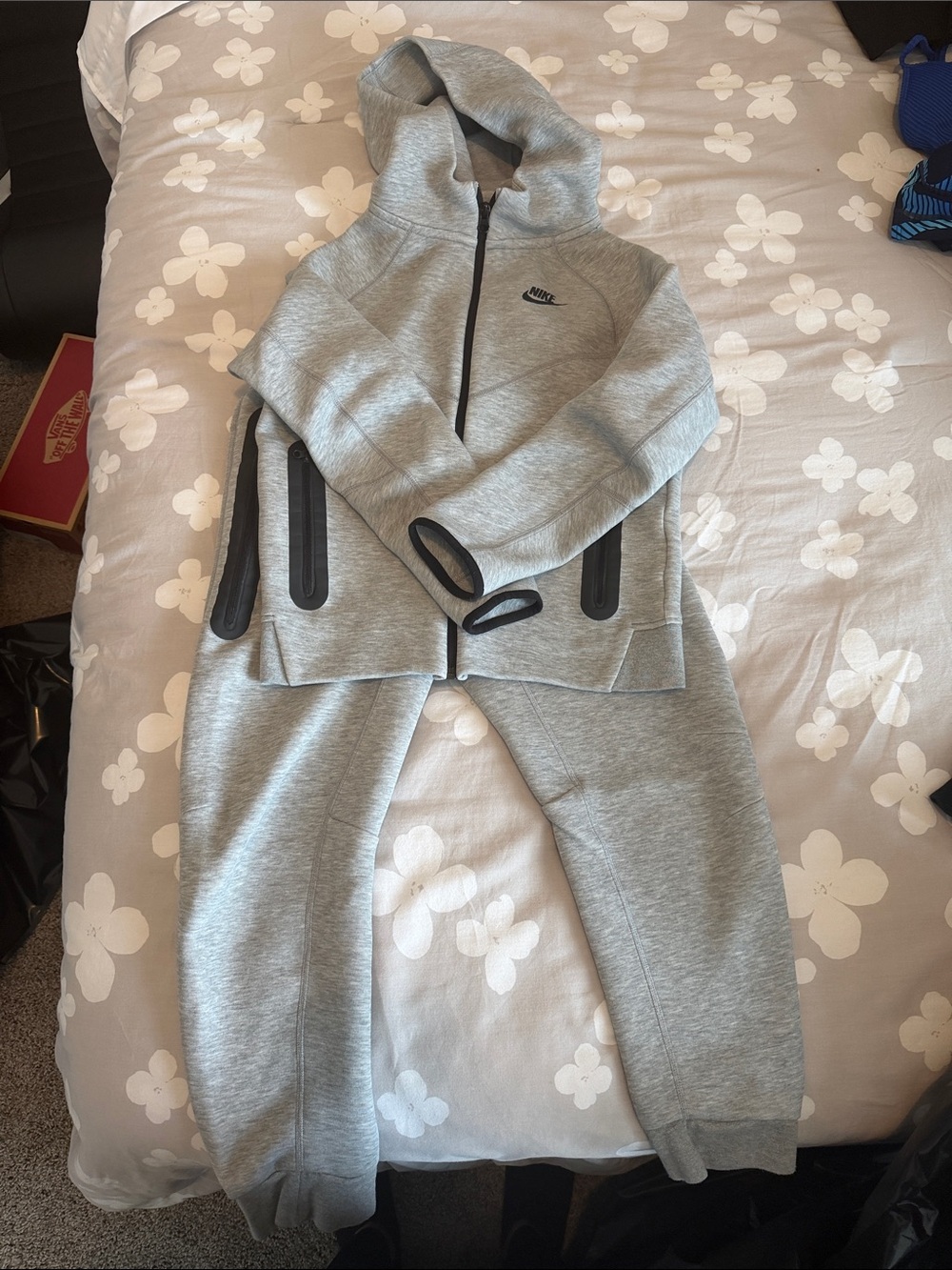 Nike Light Grey Tech Fleece Hoodie and Joggers Set